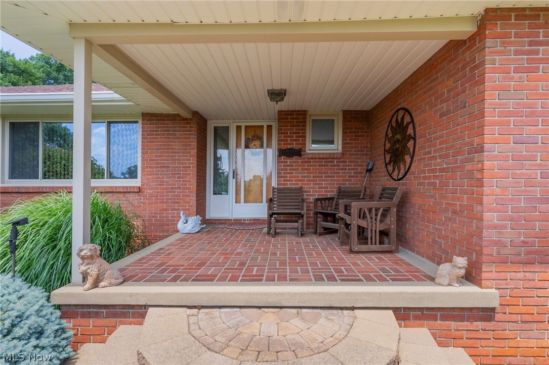 570 East Street East Palestine OH 44413