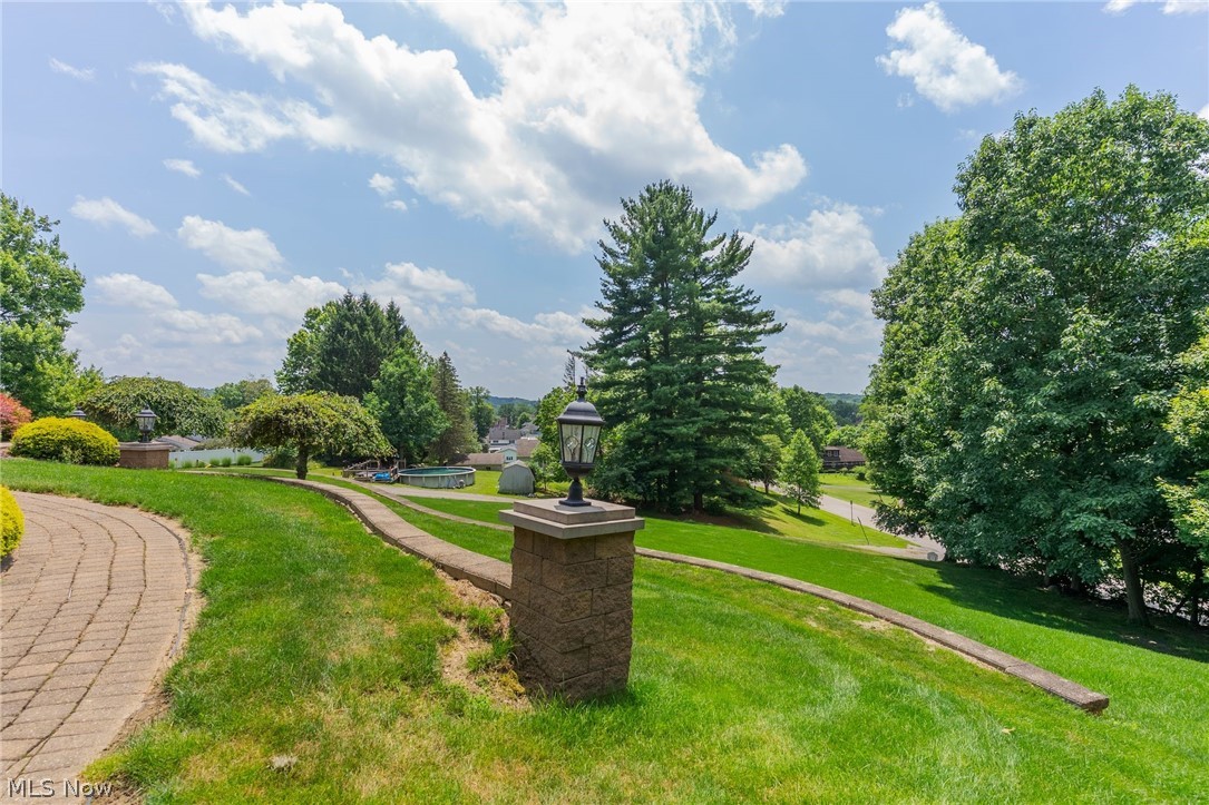 570 East Street East Palestine OH 44413