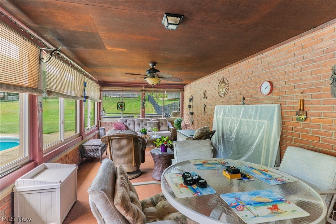 570 East Street East Palestine OH 44413