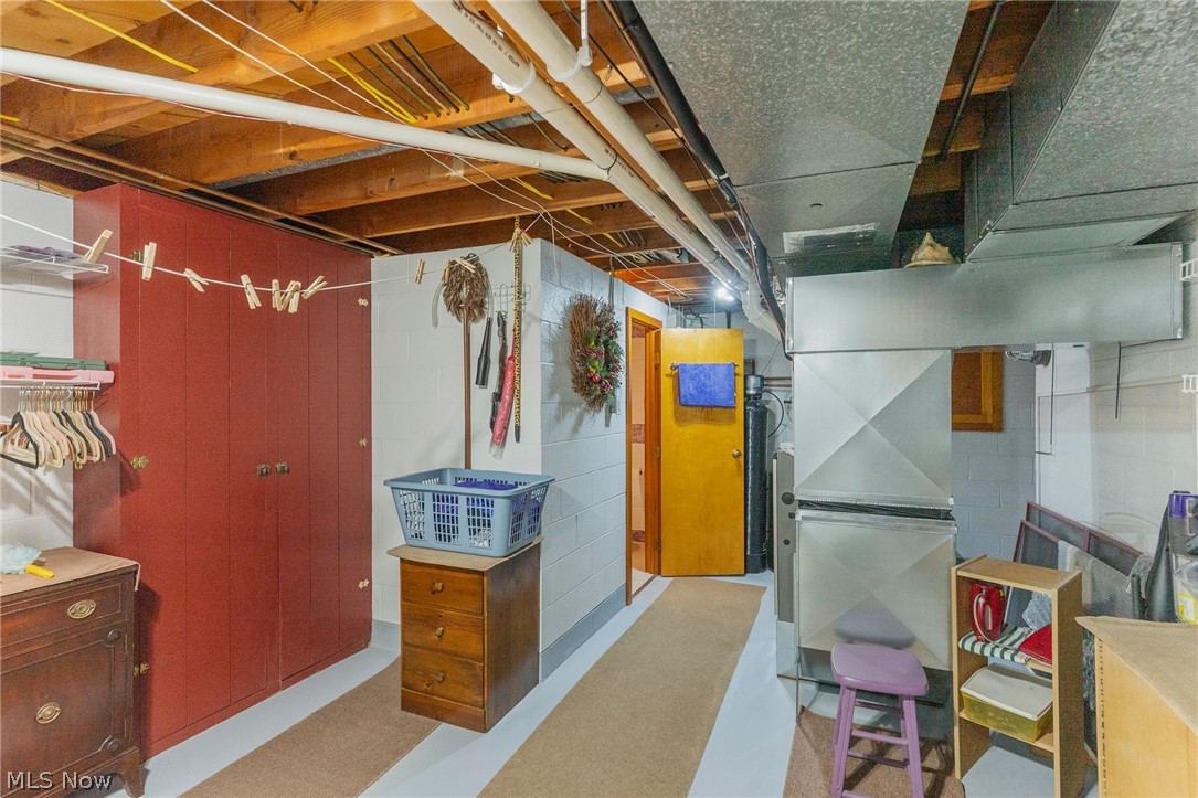570 East Street East Palestine OH 44413