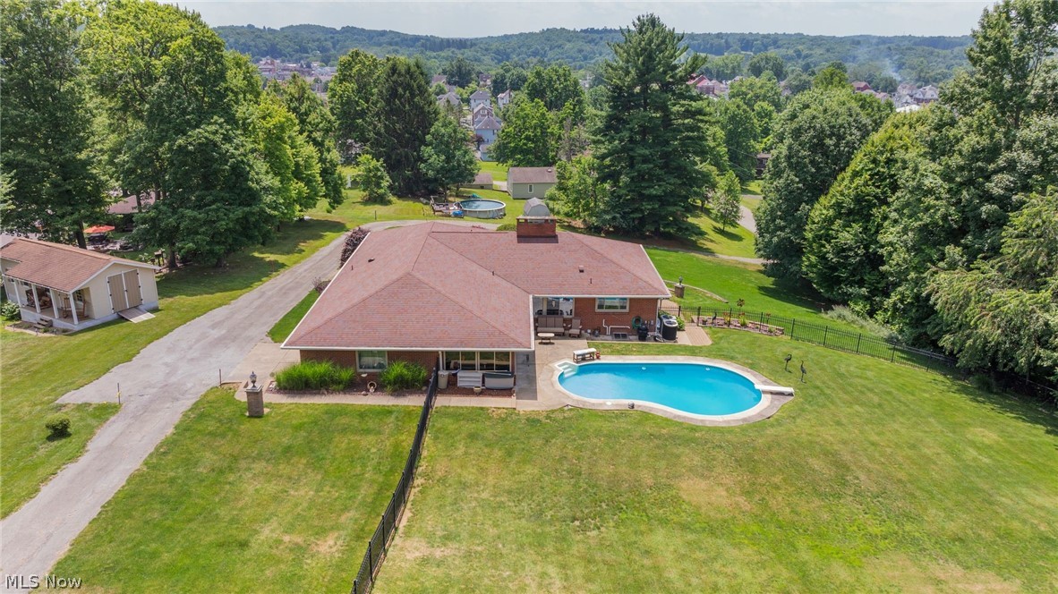 570 East Street East Palestine OH 44413