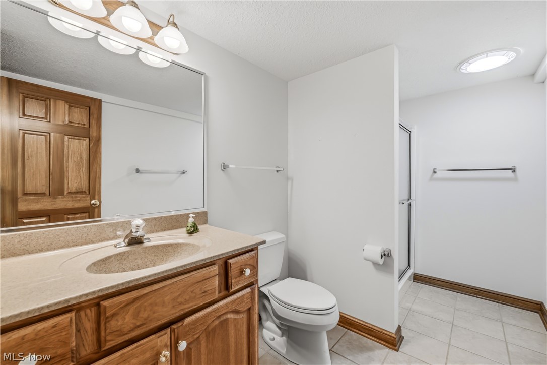1755 Brittainy Oaks Warren OH 44484