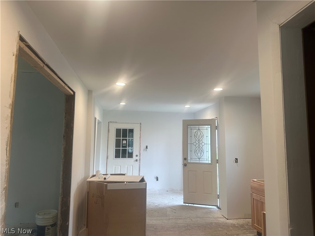 285 Poland Avenue Struthers OH 44471