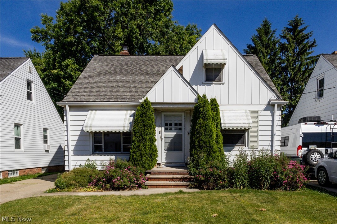 29933 Enid Road Wickliffe OH 44092