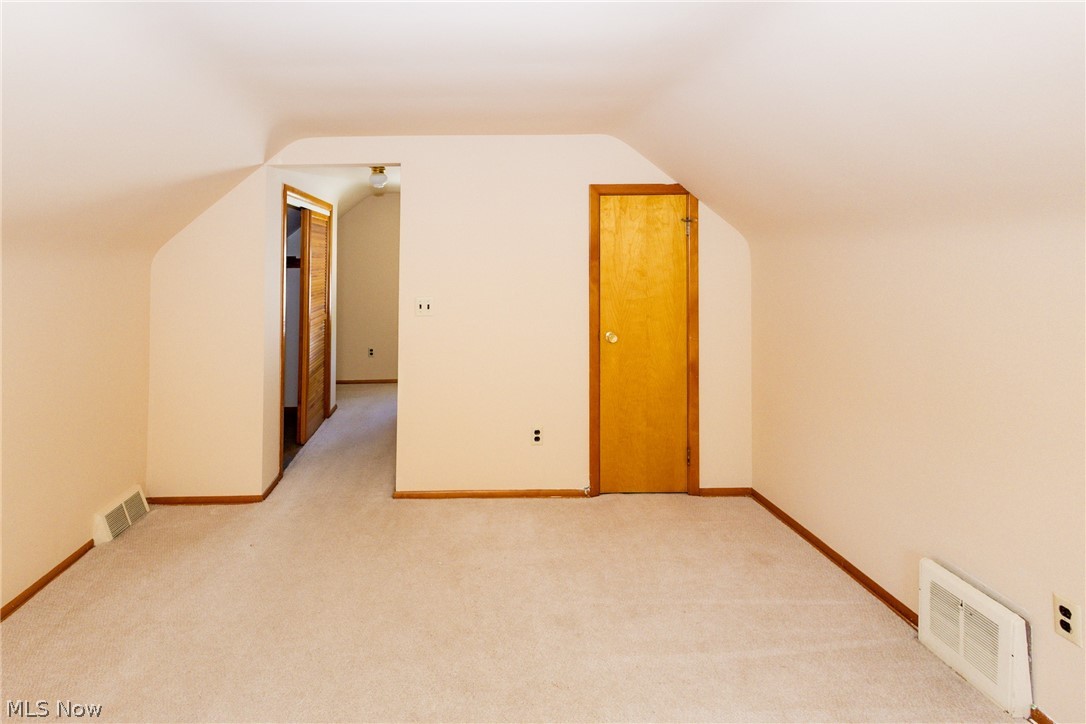 29933 Enid Road Wickliffe OH 44092