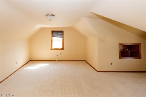 29933 Enid Road Wickliffe OH 44092