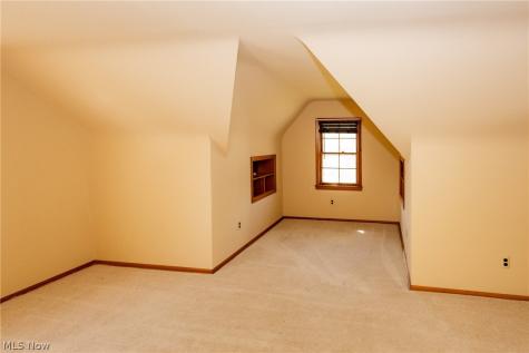 29933 Enid Road Wickliffe OH 44092