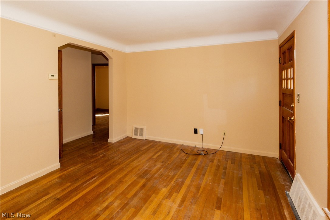 29933 Enid Road Wickliffe OH 44092