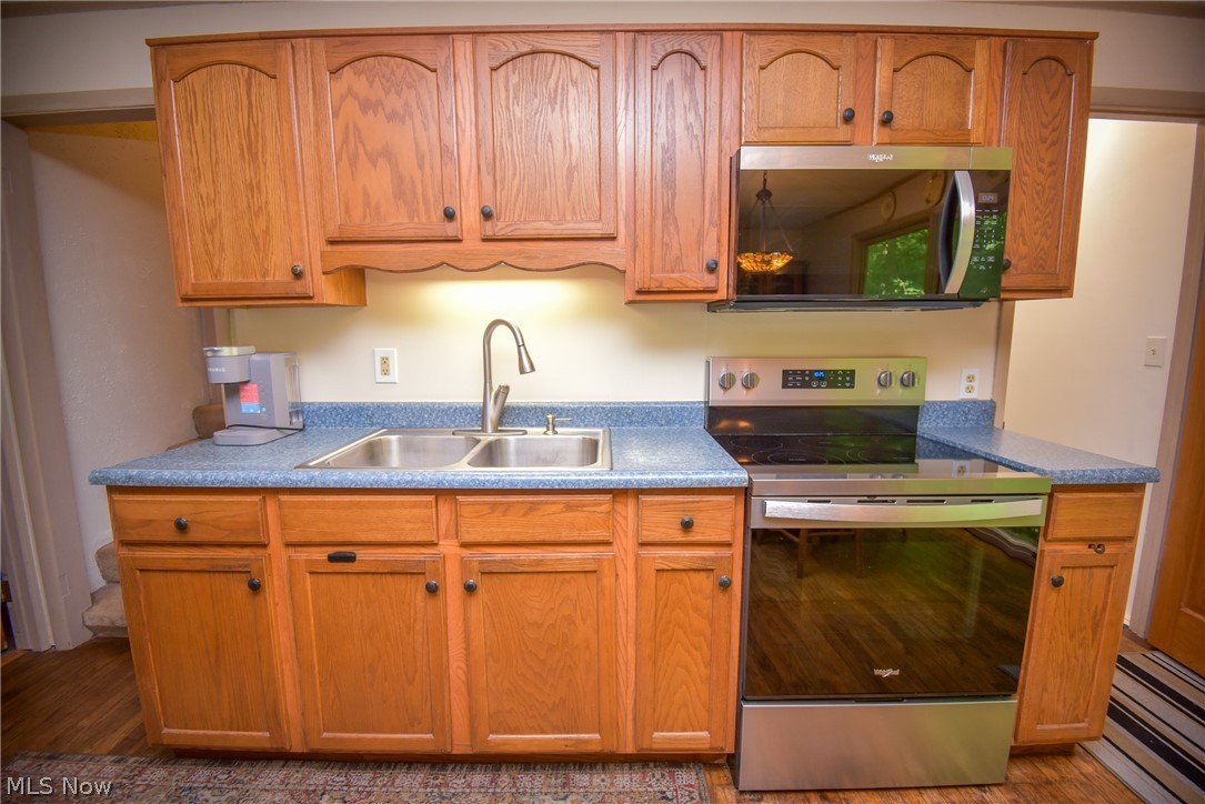 1683 Ridge Road Hinckley OH 44233
