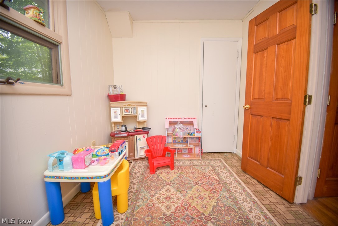 1683 Ridge Road Hinckley OH 44233