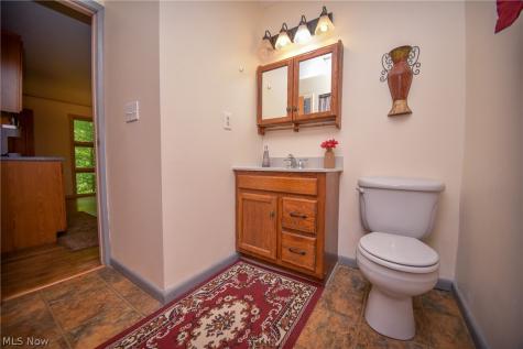 1683 Ridge Road Hinckley OH 44233