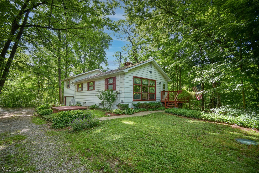 1683 Ridge Road Hinckley OH 44233
