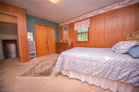 1683 Ridge Road Hinckley OH 44233