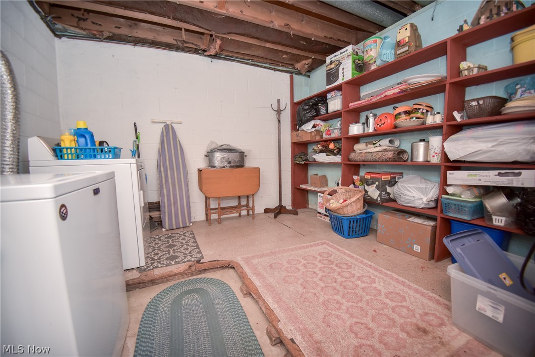 1683 Ridge Road Hinckley OH 44233