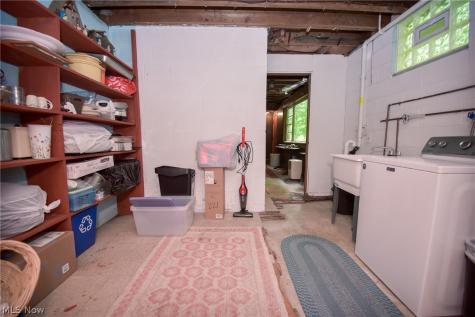 1683 Ridge Road Hinckley OH 44233