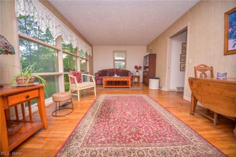 1683 Ridge Road Hinckley OH 44233