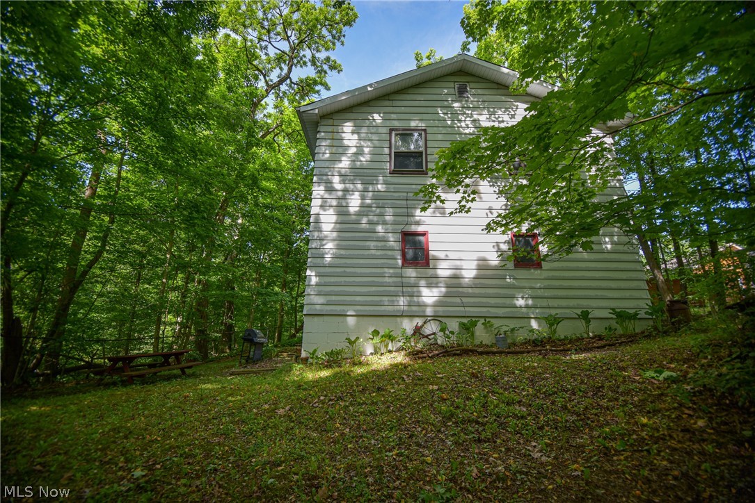 1683 Ridge Road Hinckley OH 44233