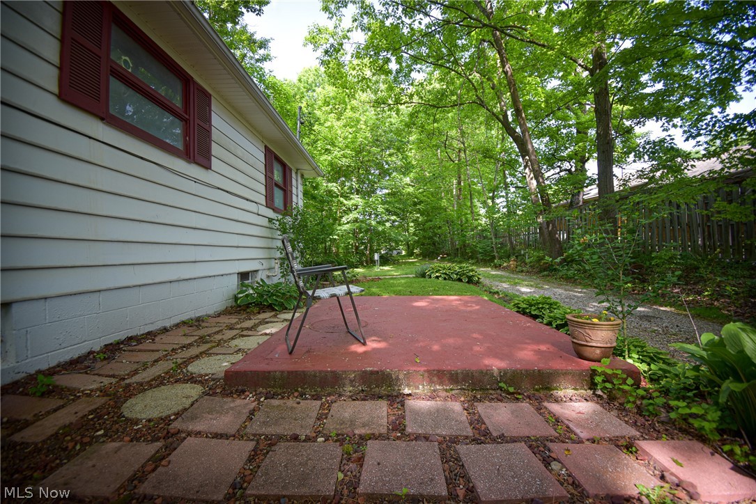 1683 Ridge Road Hinckley OH 44233