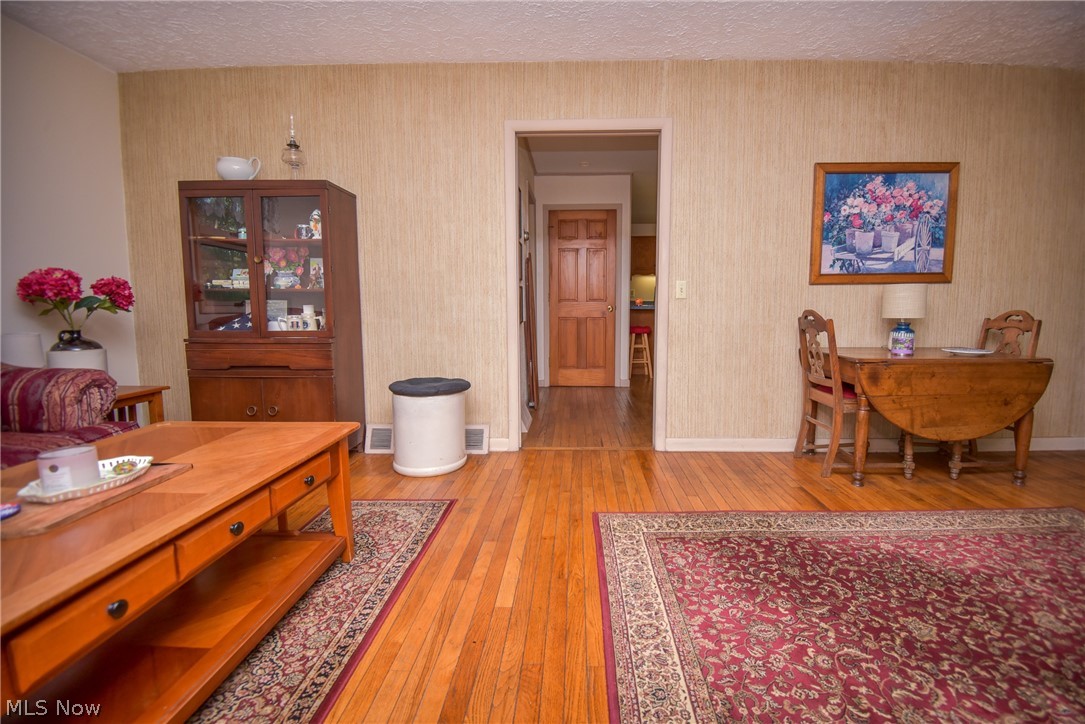 1683 Ridge Road Hinckley OH 44233