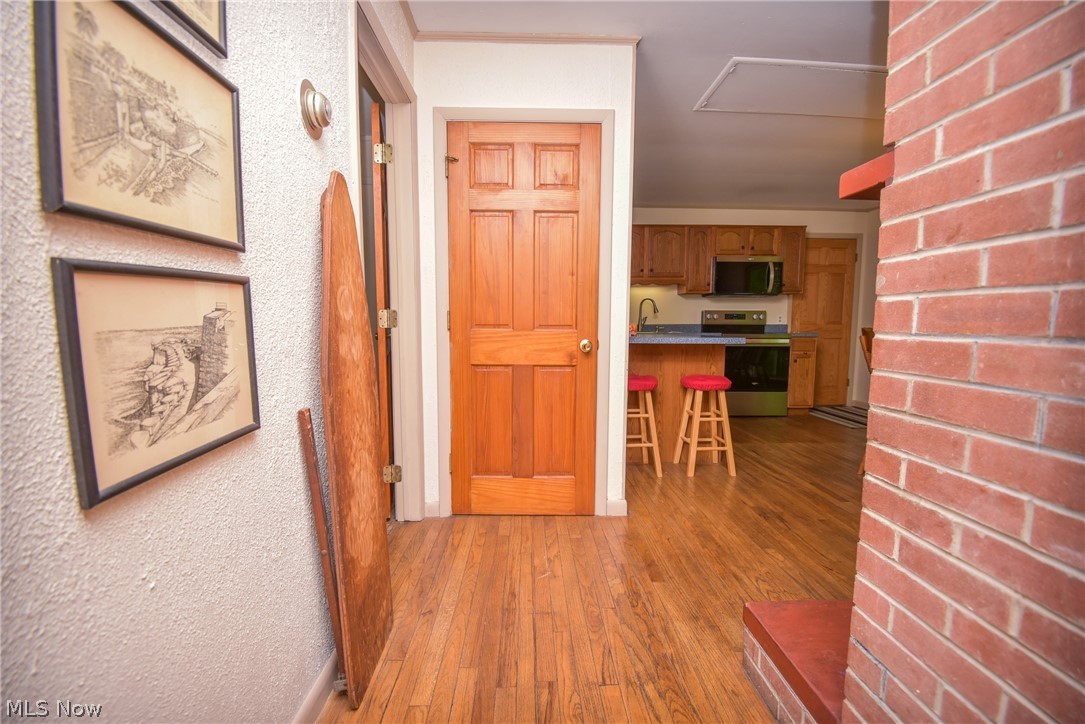1683 Ridge Road Hinckley OH 44233