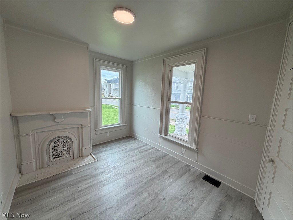 160 Brighton Boulevard Zanesville OH 43701