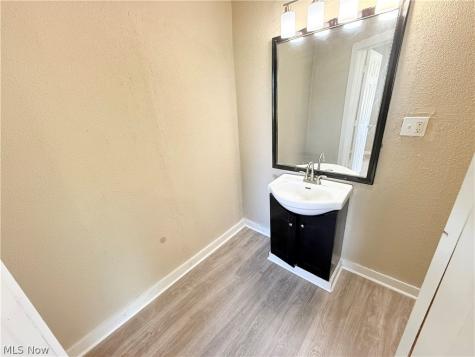 804 Marion Avenue SW Canton OH 44707