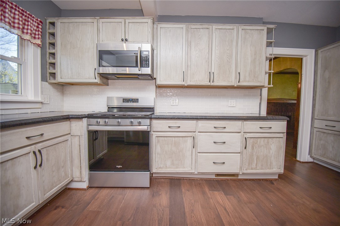 4701 Ardmore Avenue Cleveland OH 44144