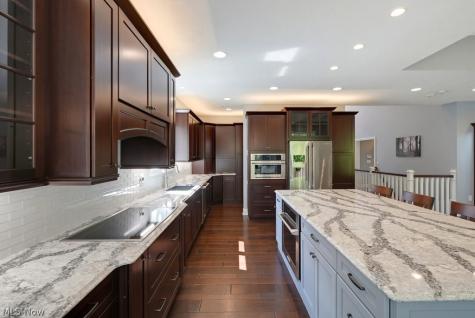 13461 Prescott Lane Strongsville OH 44136