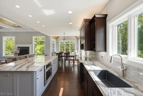 13461 Prescott Lane Strongsville OH 44136