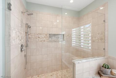13461 Prescott Lane Strongsville OH 44136