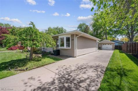 255 Buckeye Drive Berea OH 44017