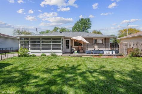 255 Buckeye Drive Berea OH 44017