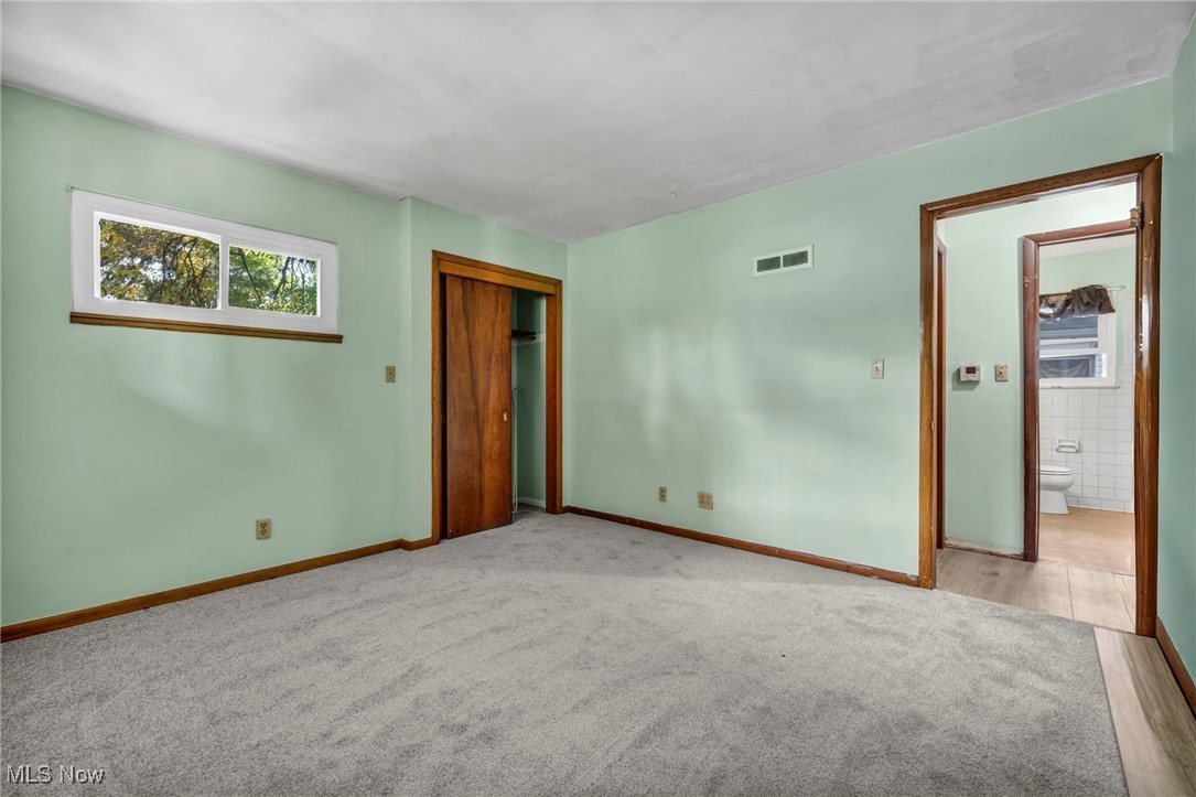 874 Iona Avenue Akron OH 44314