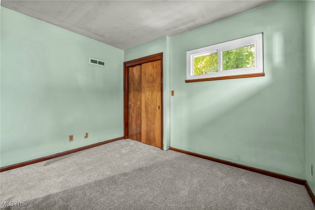 874 Iona Avenue Akron OH 44314