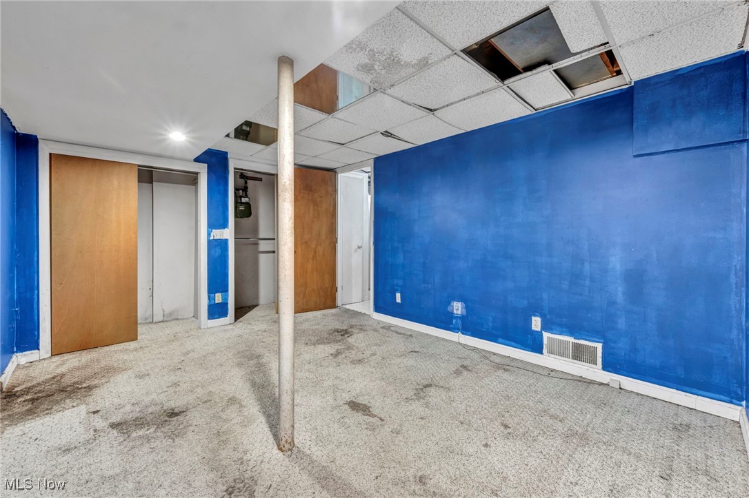 874 Iona Avenue Akron OH 44314