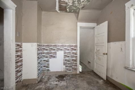 4144 E 120th Street Cleveland OH 44105