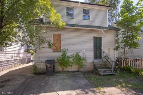 4144 E 120th Street Cleveland OH 44105
