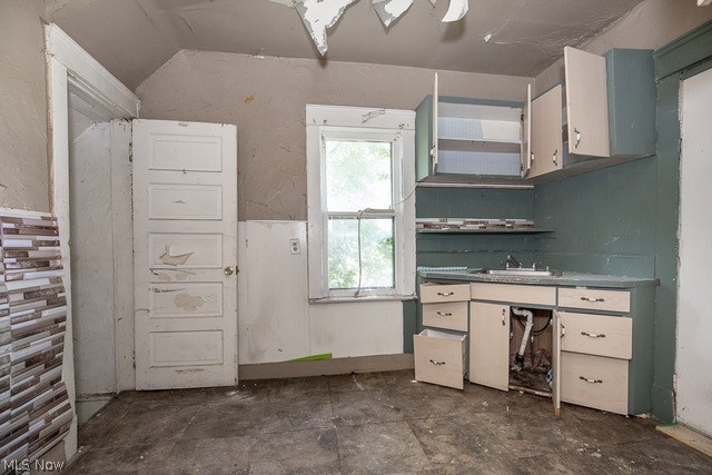 4144 E 120th Street Cleveland OH 44105