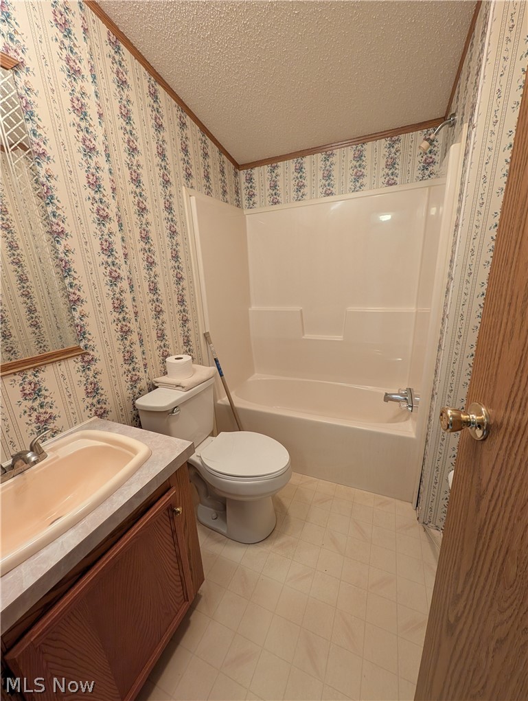 316 Britton Drive Geneva OH 44041