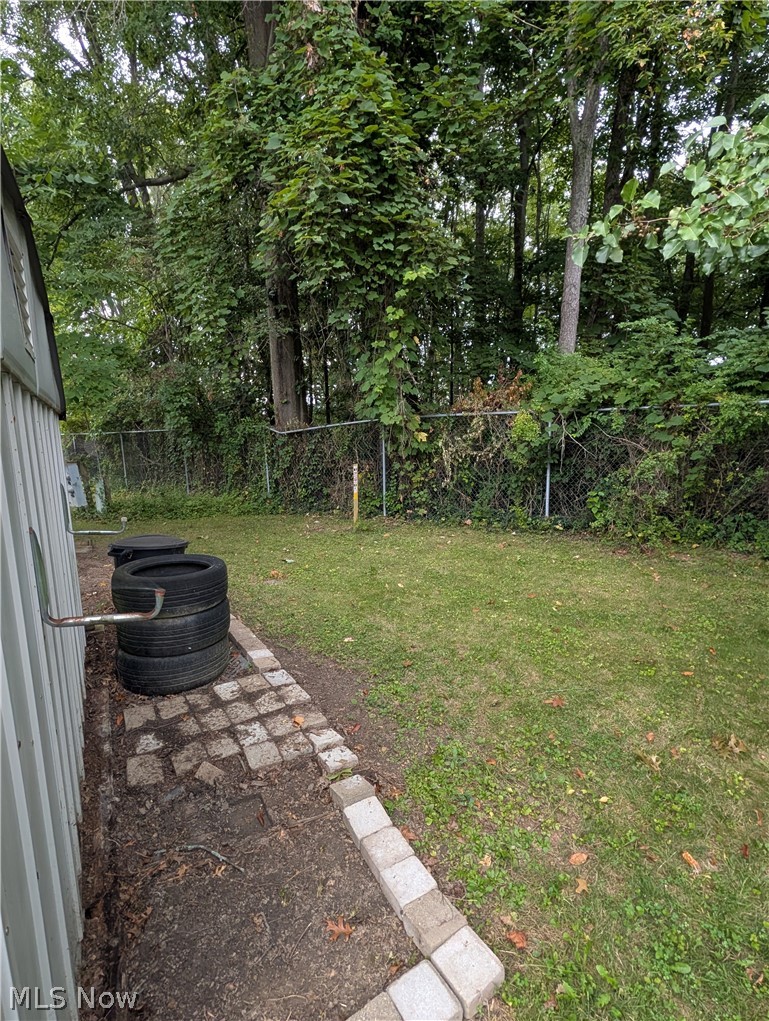 316 Britton Drive Geneva OH 44041