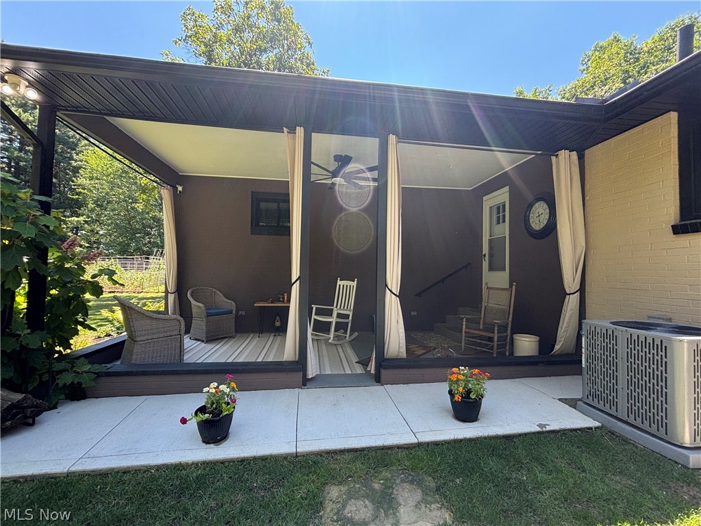 816 Overridge Avenue SE North Canton OH 44720