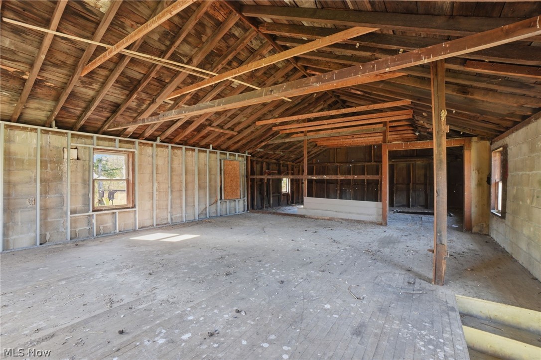 1243 State Route 167 Jefferson OH 44047