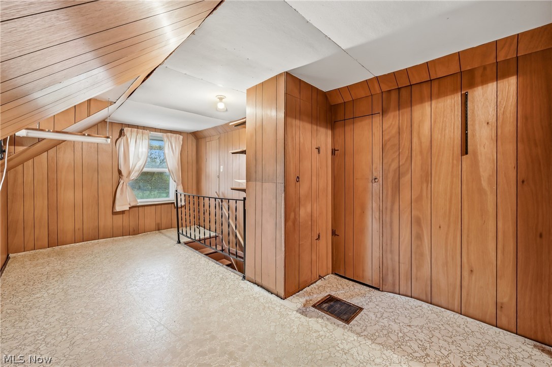 3961 S Main Street Hubbard OH 44425