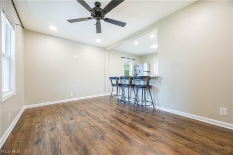1210 Sterling Avenue Orrville OH 44667