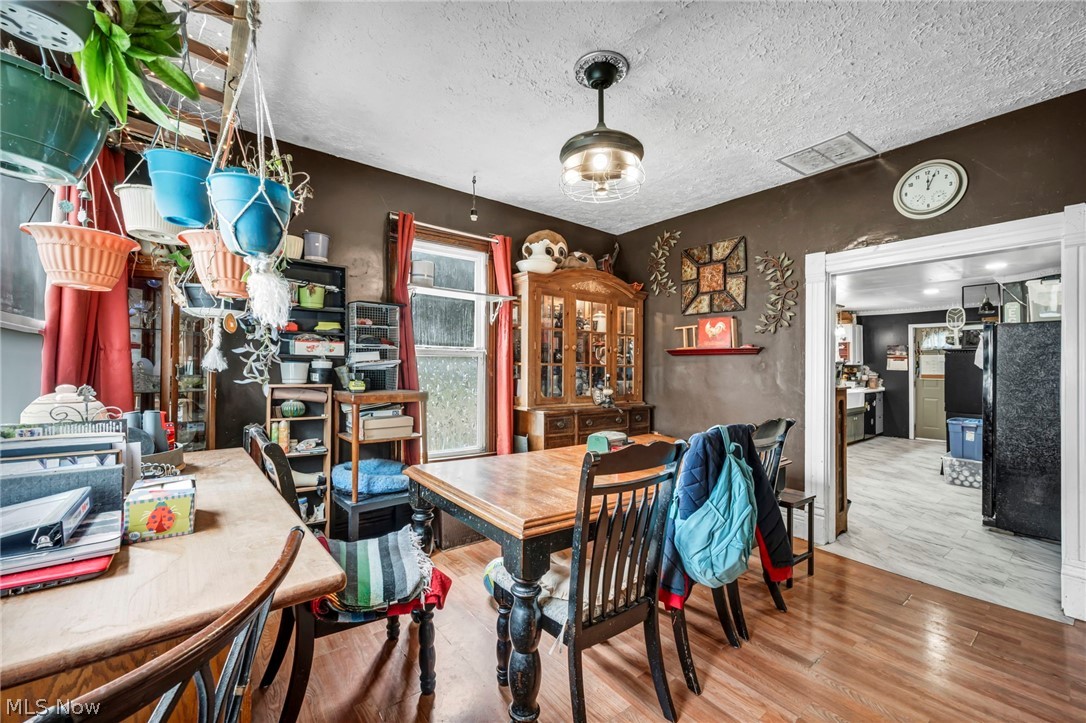 24 S Main Street Willard OH 44890