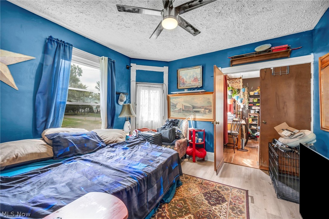 24 S Main Street Willard OH 44890