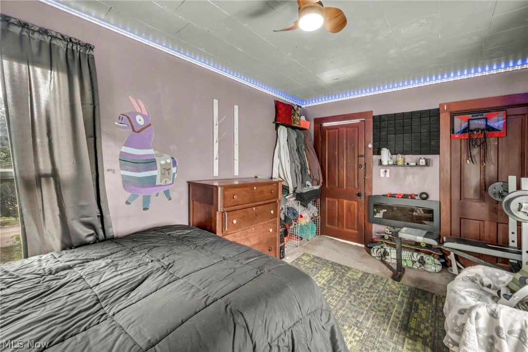 24 S Main Street Willard OH 44890