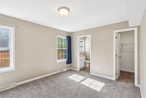 4415 Fenwick Avenue Cleveland OH 44113