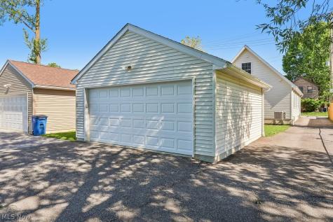 4415 Fenwick Avenue Cleveland OH 44113
