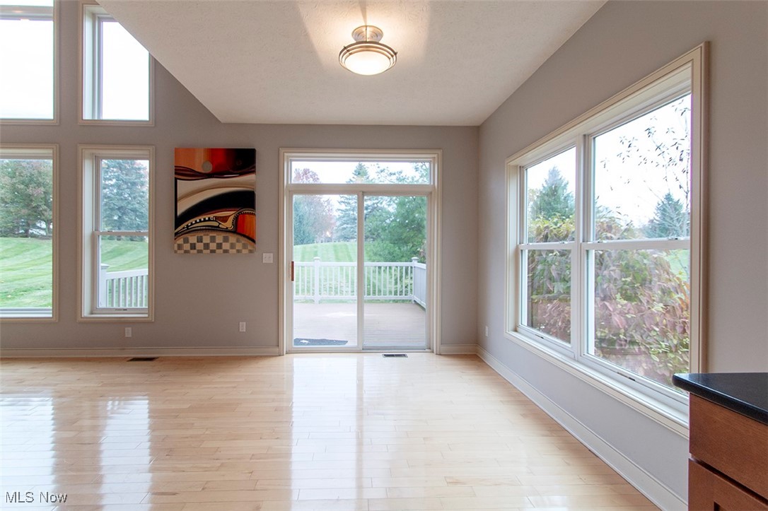 6047 Meadow Lake Drive Medina OH 44256